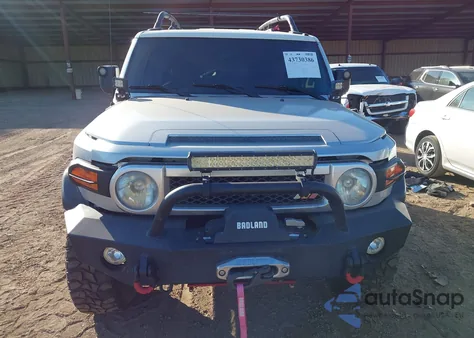 2007 Toyota Fj Cruiser from USA, damaged, VIN JTEBU11F270078498